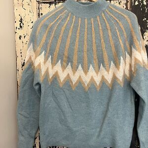 Dreamers by Debut women’s ski sweater. Size XS.